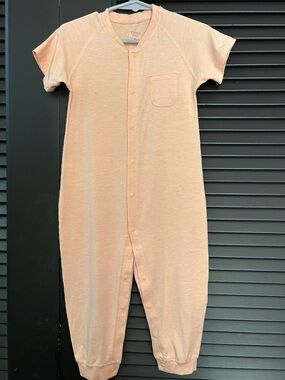 NEST Pantone Bellini Peach Baby Snap-Front Romper, Size 18-24 Months